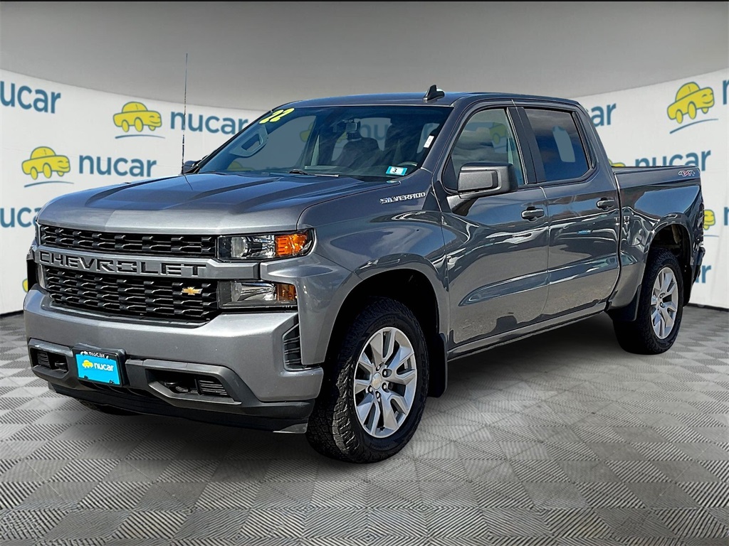 2022 Chevrolet Silverado 1500 Custom photo 3