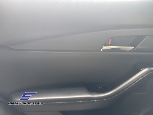 2023 Mazda CX-30 2.5 S Preferred photo 17