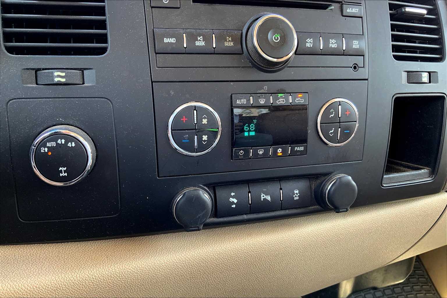 2013 Chevrolet Silverado 1500 LT photo 31