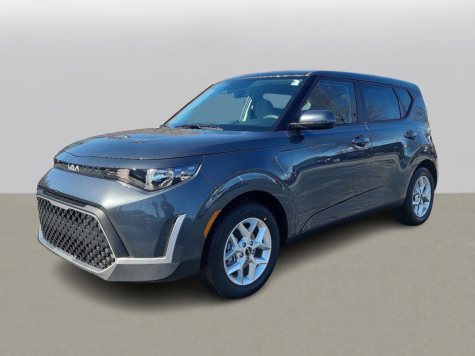 2025 Kia Soul LX S photo 2