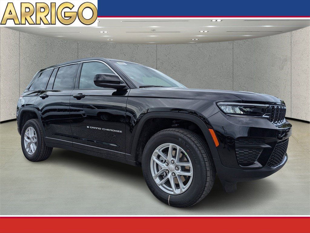 2025 Jeep Grand Cherokee Laredo's photo