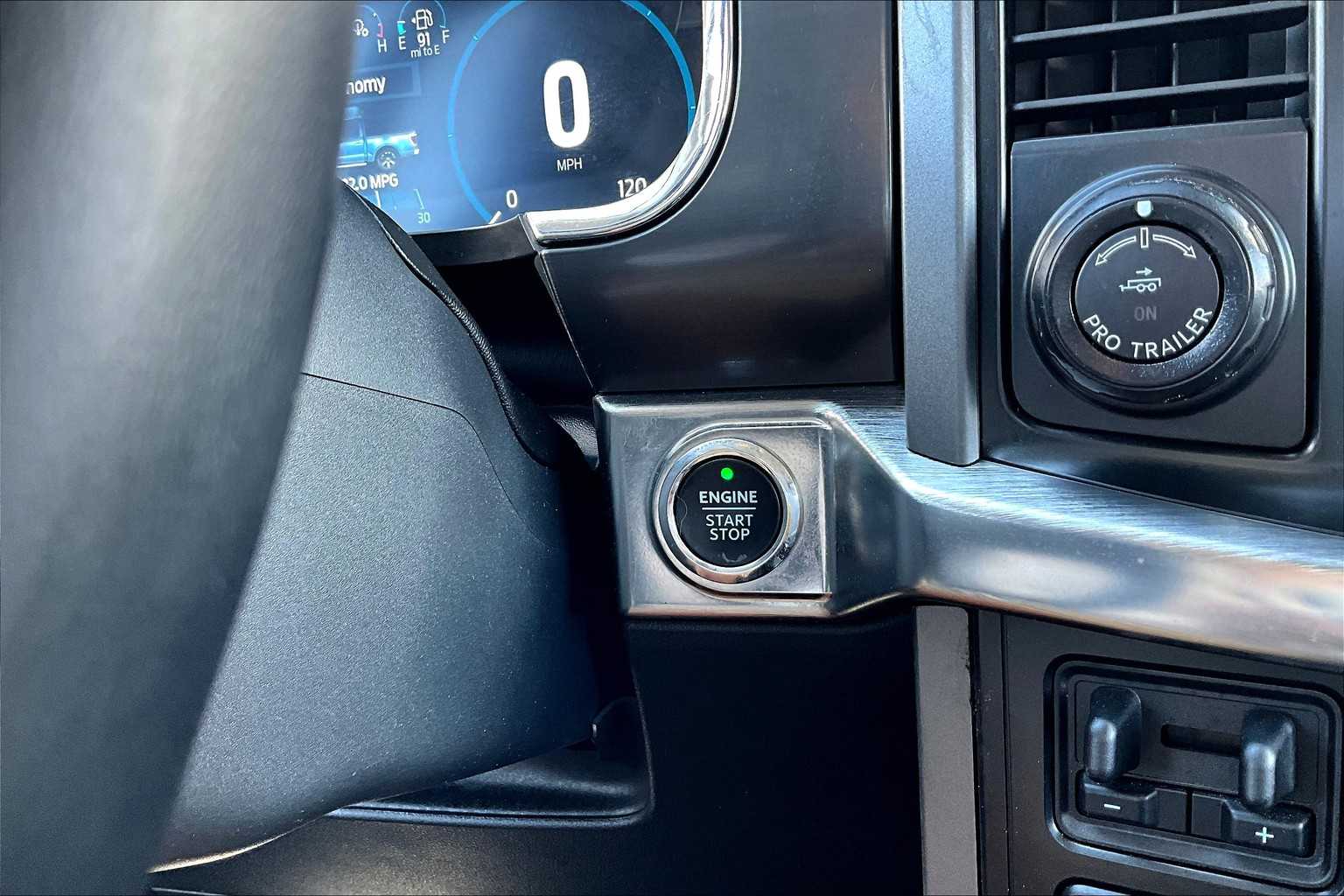 2021 Ford F-150 Lariat photo 32