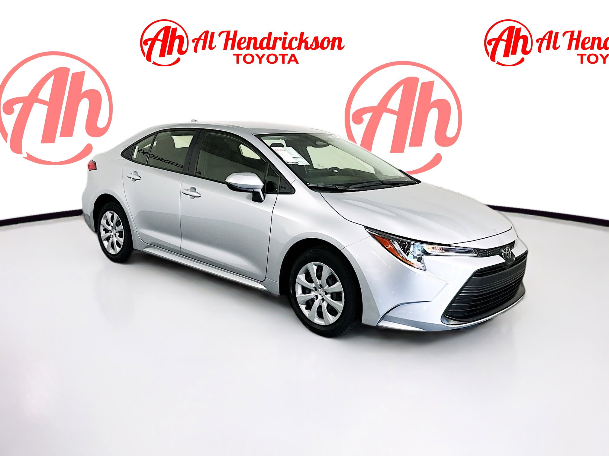 2023 Toyota Corolla LE's photo