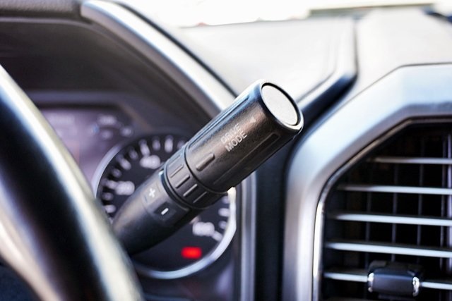 Used 2021 Black Ford Platinum image 36