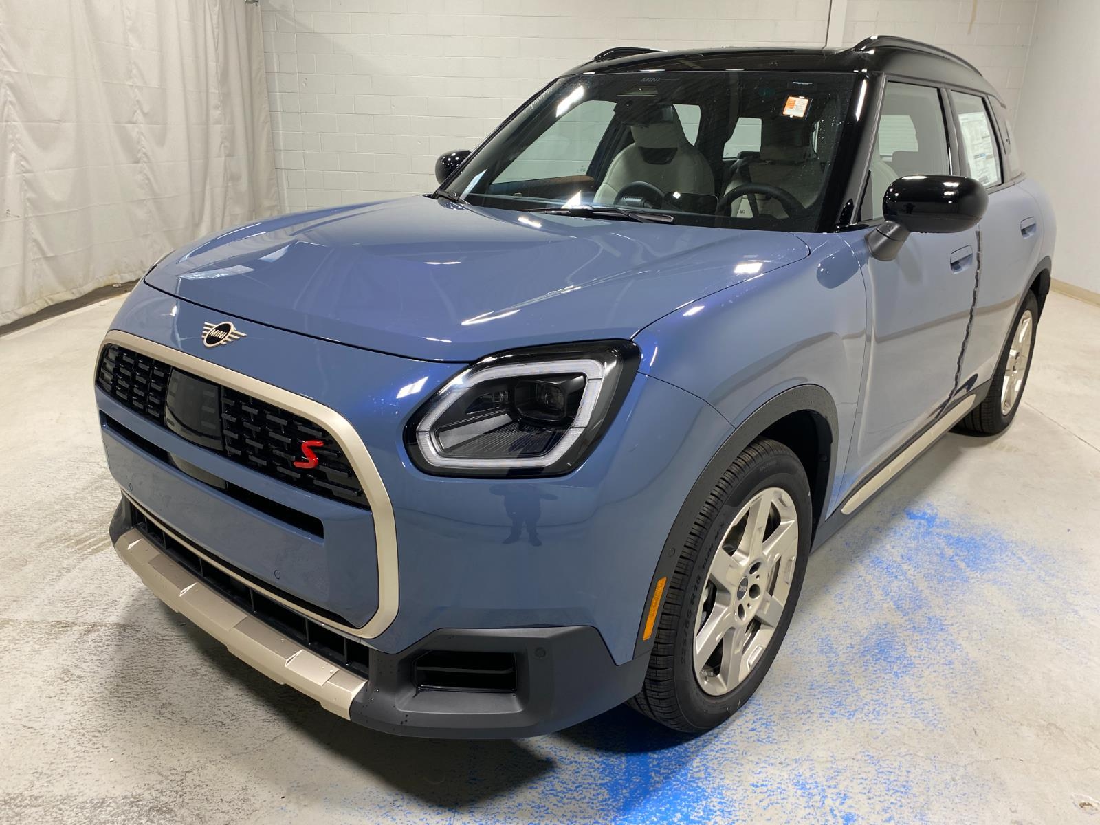 2026 MINI Countryman S's photo