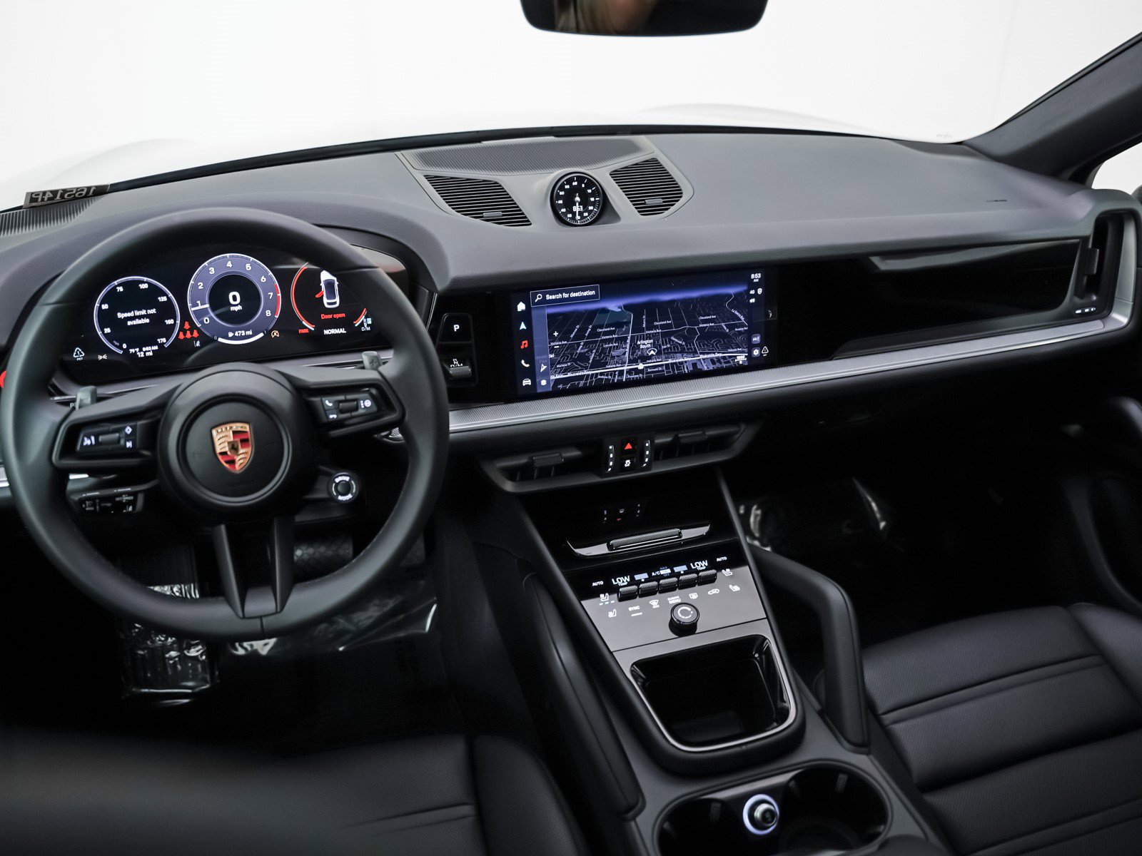 2025 Porsche Cayenne Coupe photo 19