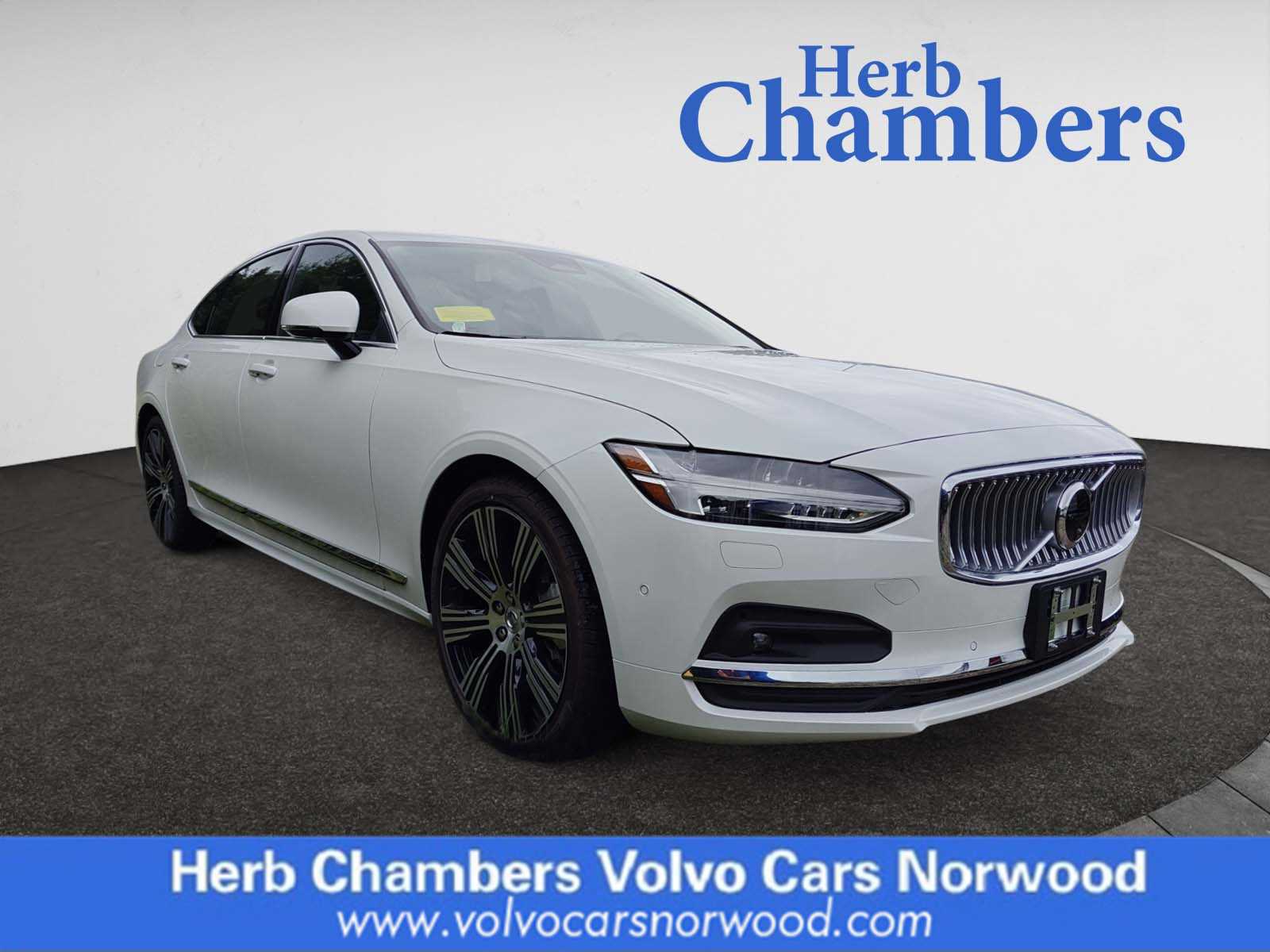 2024 Volvo S90 Ultimate's photo