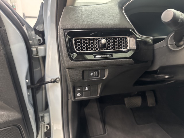 2023 Honda Civic Touring photo 19