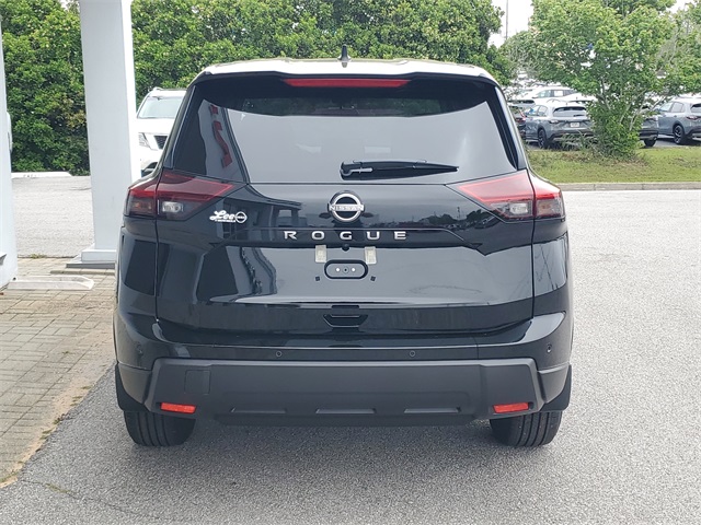 2025 Nissan Rogue S photo 4