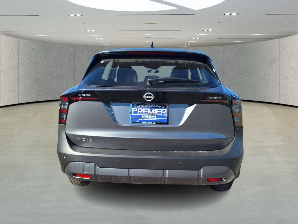 2026 Nissan Kicks S photo 4