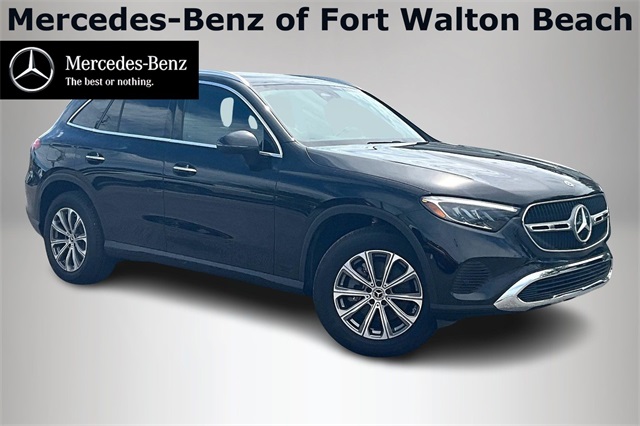 2025 Mercedes-Benz GLC Base's photo