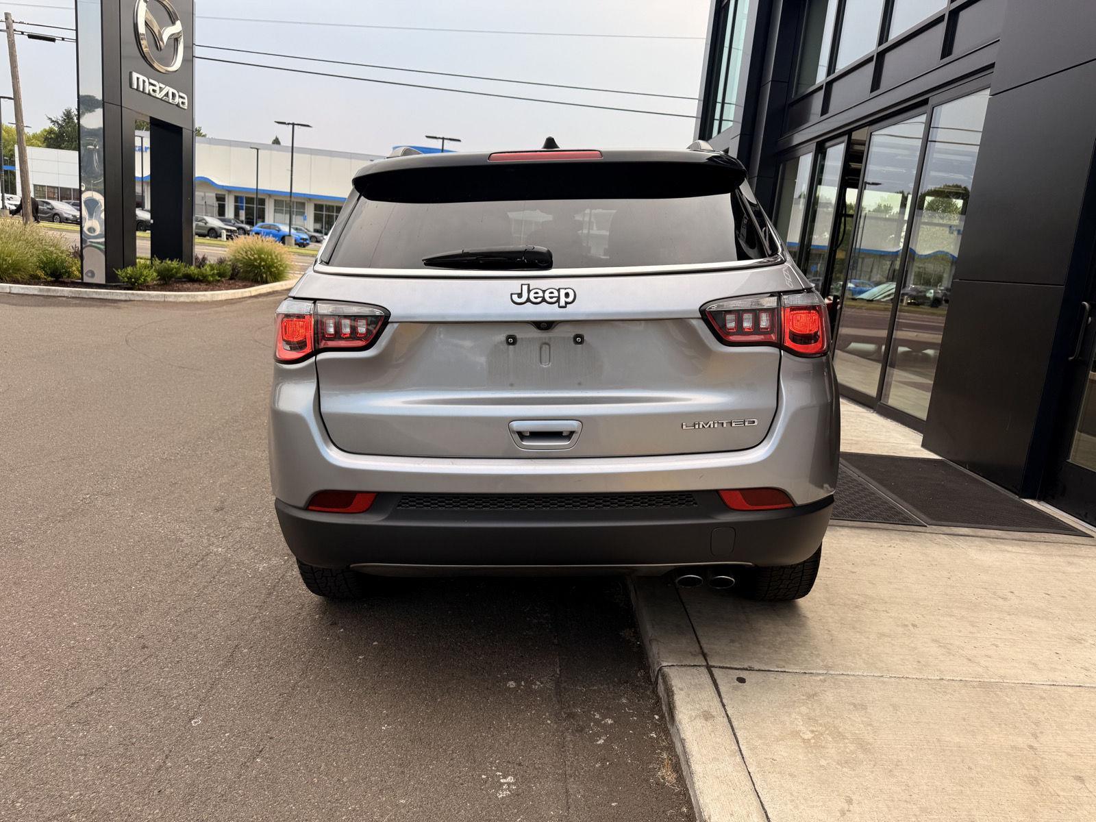 2020 Jeep Compass Limited photo 3