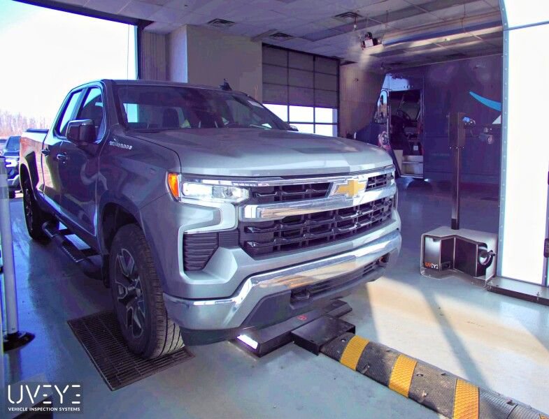 2023 Chevrolet Silverado 1500 LT's photo