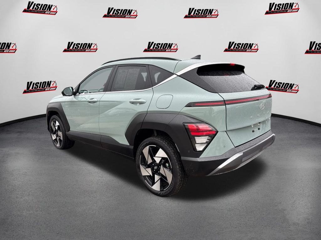 2024 Hyundai Kona Limited photo 4