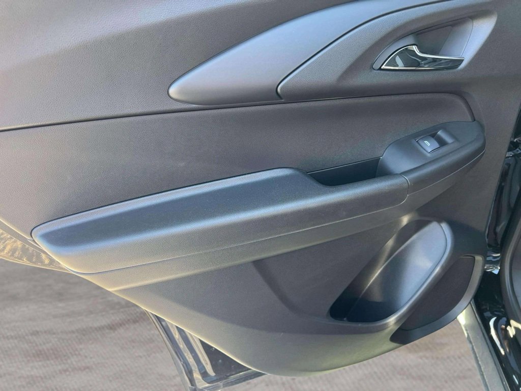 2025 Chevrolet Trailblazer LT photo 18