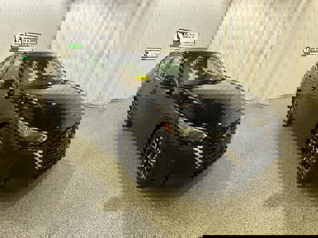 2025 Nissan Sentra SV photo 3