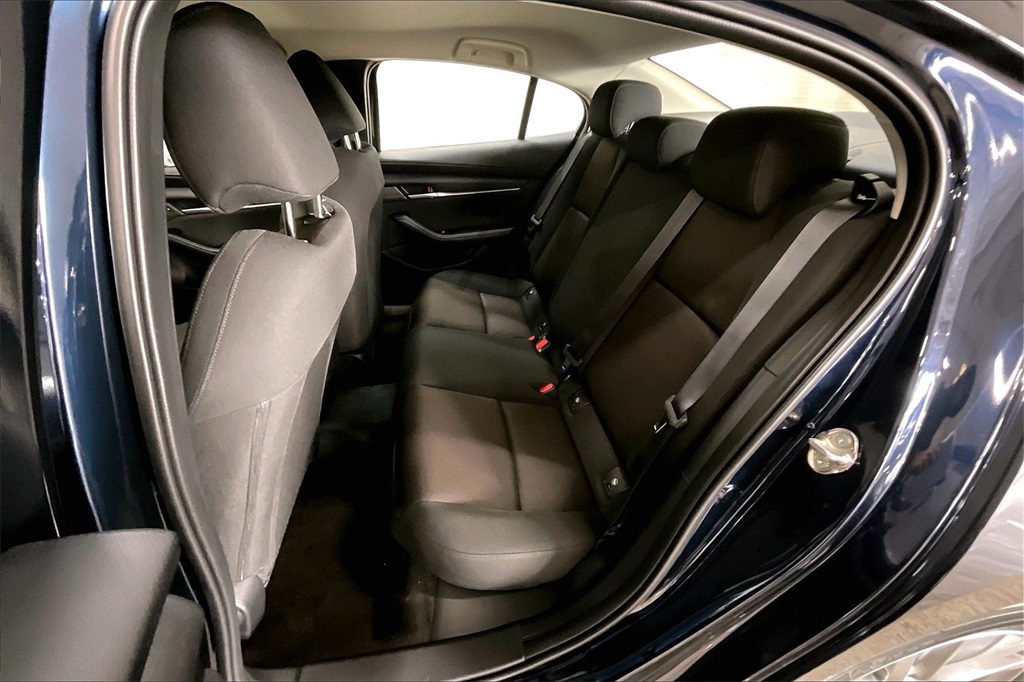 2026 MAZDA MAZDA3 - Image 9