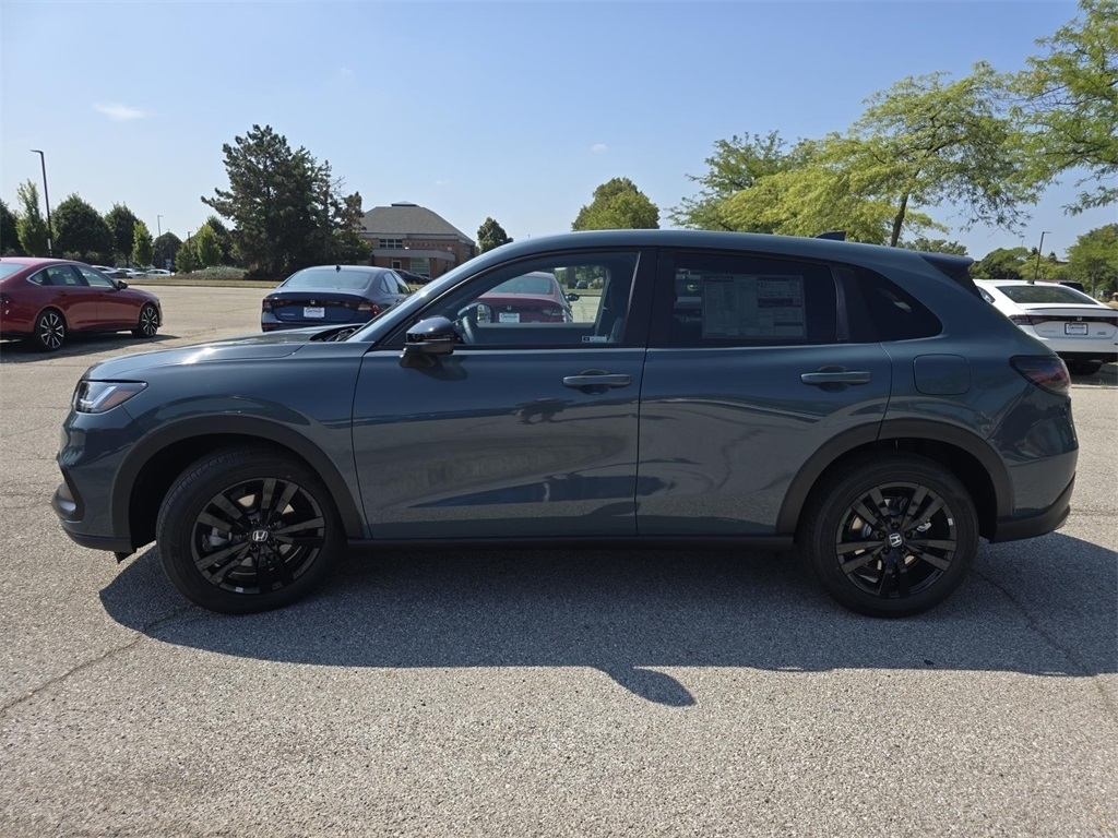 2026 Honda HR-V Sport photo 4