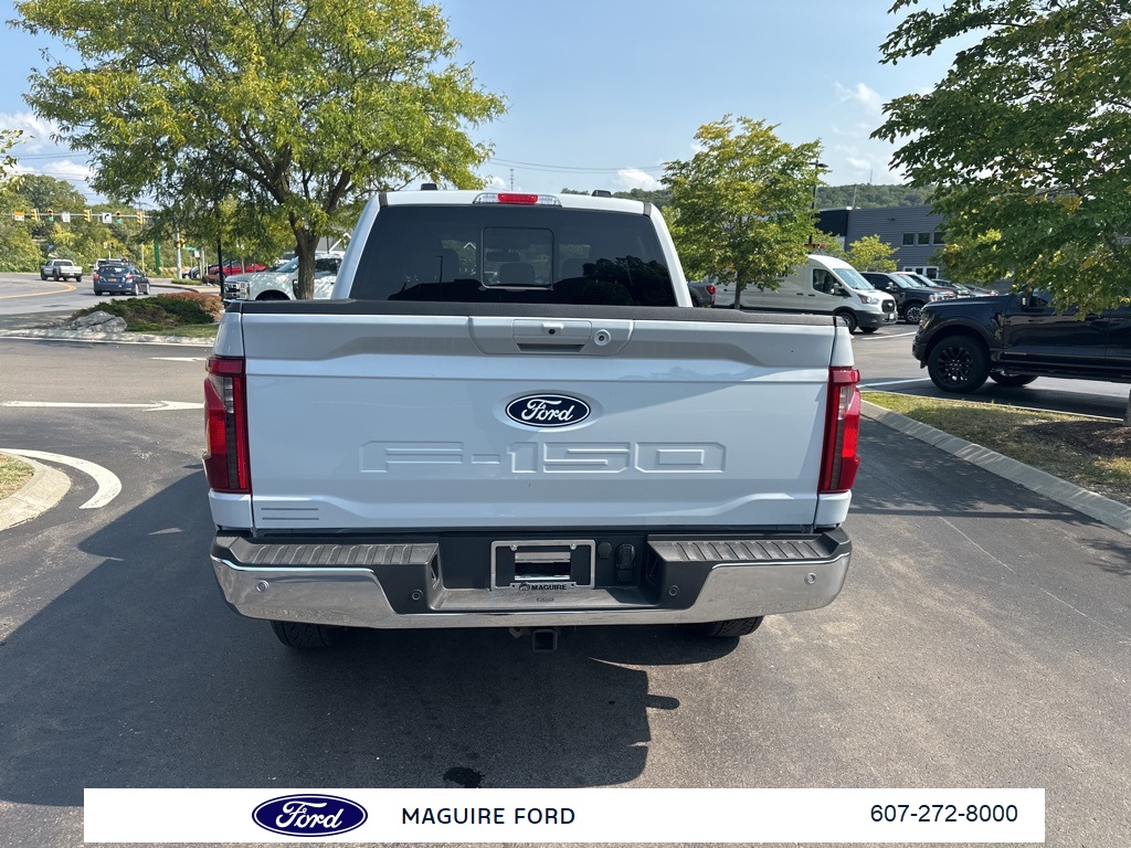 2025 Ford F-150 XLT photo 5