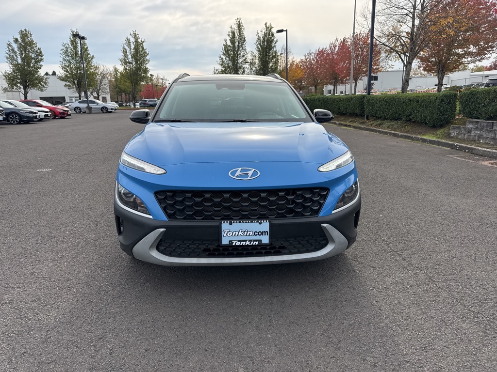 2023 Hyundai Kona SEL photo 2