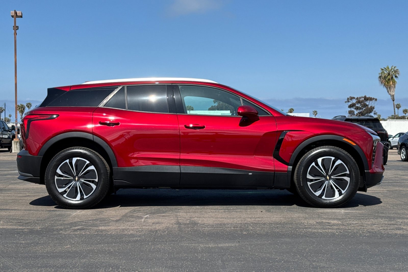 2025 Chevrolet Blazer EV photo 3