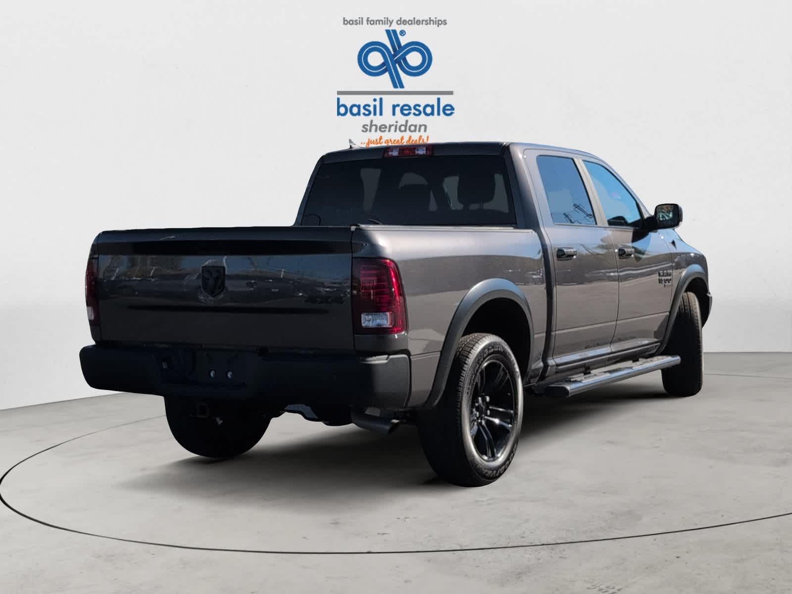 2022 Ram 1500 Classic Warlock photo 6