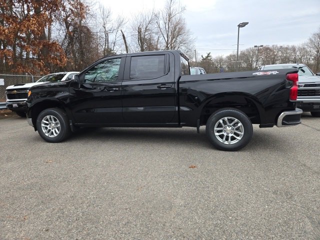 2026 Chevrolet Silverado 1500 photo 3