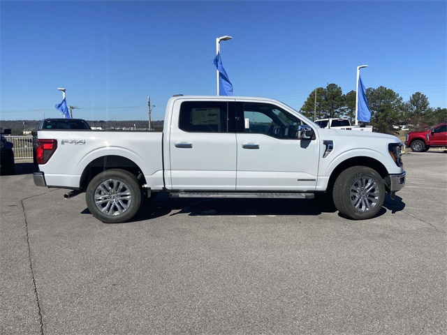 2025 Ford F-150 XLT photo 2