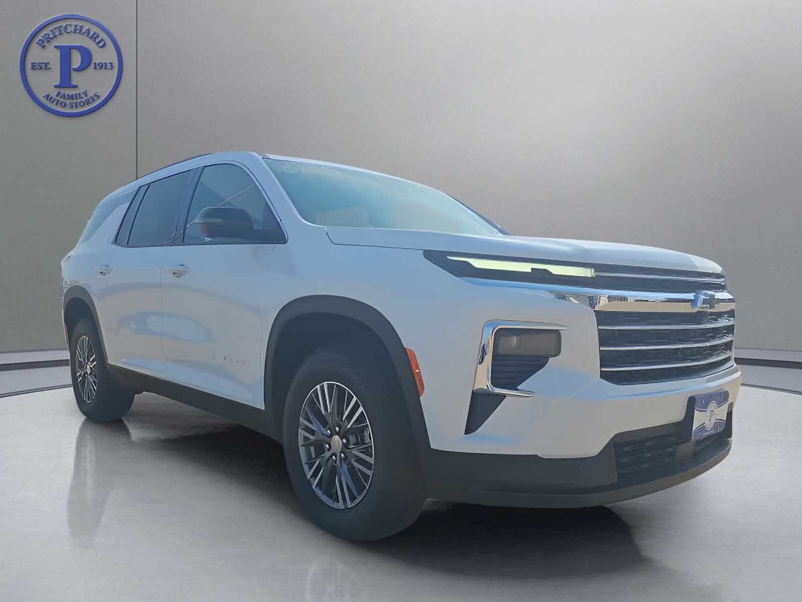 2025 Chevrolet Traverse LT's photo