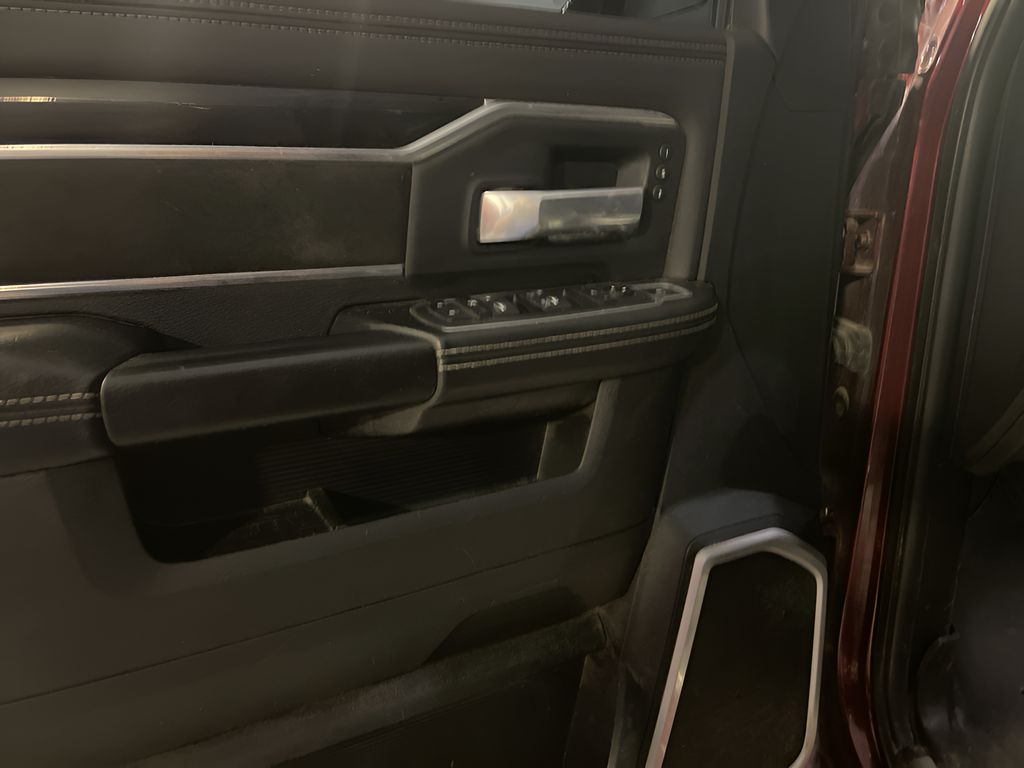 2020 Ram 2500 Laramie photo 23