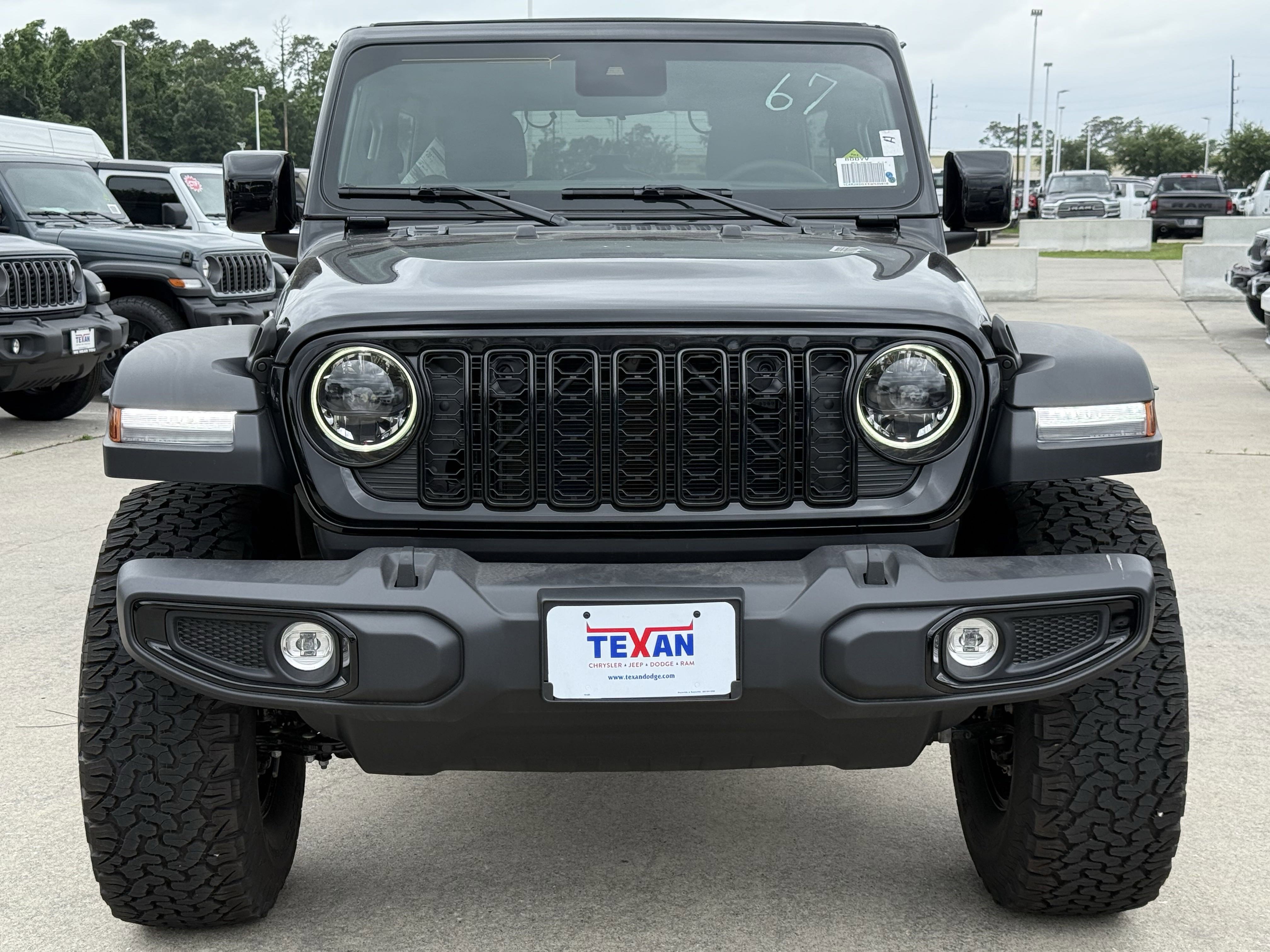 2025 Jeep Wrangler Willys photo 3