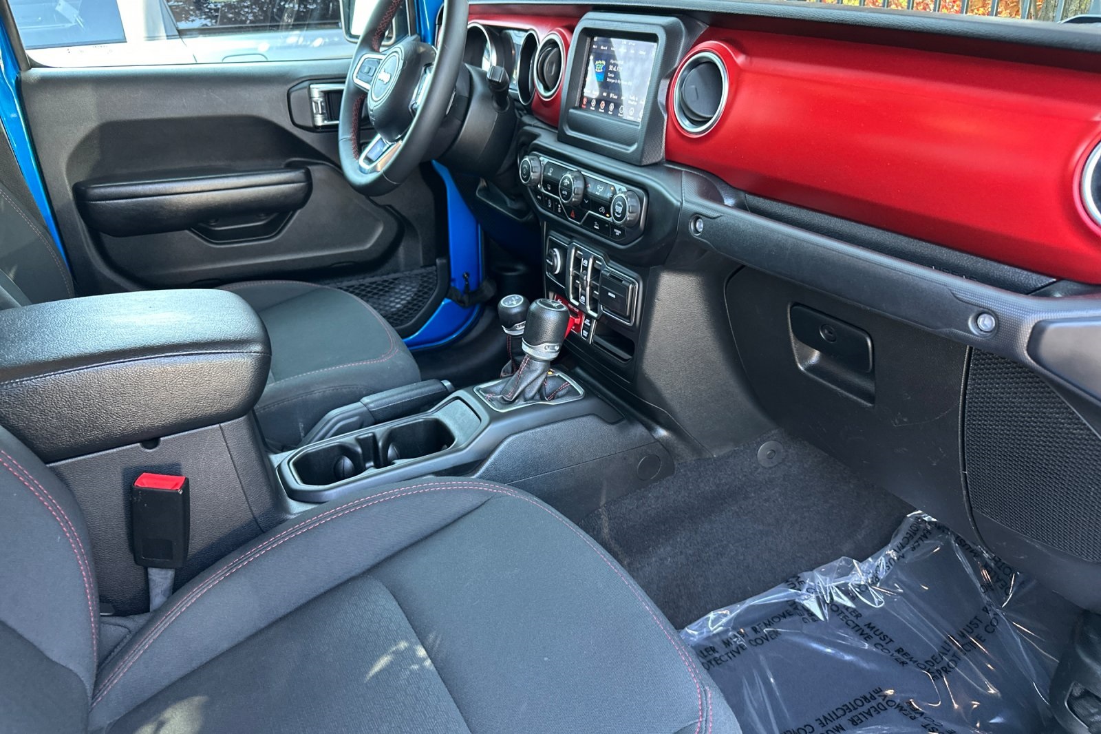 2020 Jeep Gladiator Rubicon photo 15