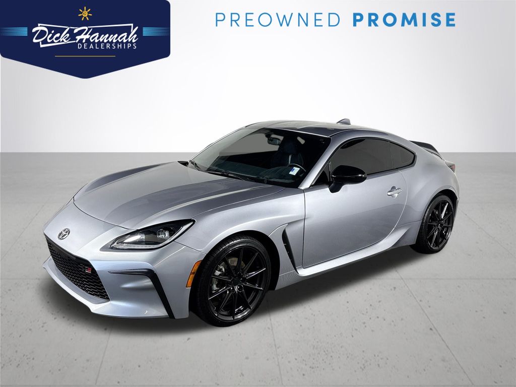 2023 Toyota GR86 Premium's photo