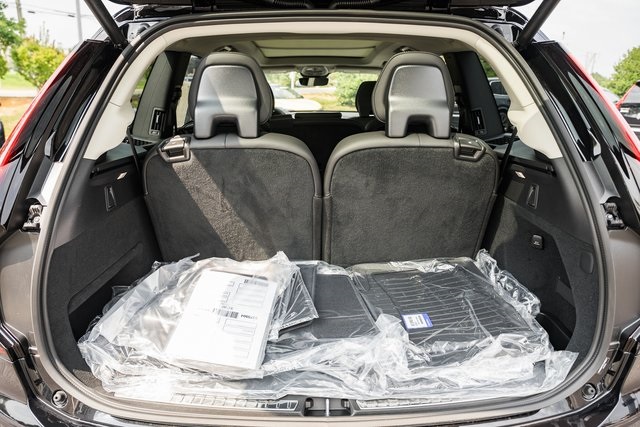2026 Volvo XC90 photo 8