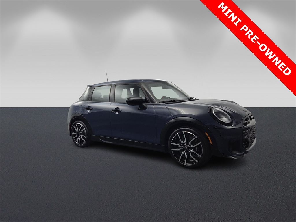 2026 MINI Hardtop 4 Door S's photo