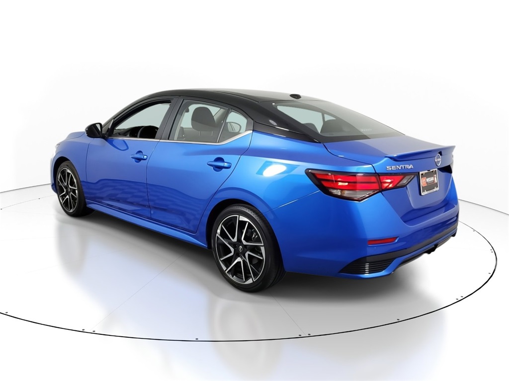 2024 Nissan Sentra SR photo 4