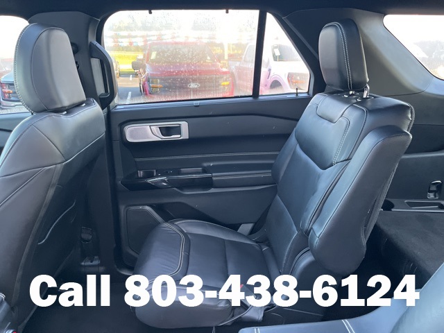 2023 Ford Explorer ST photo 4