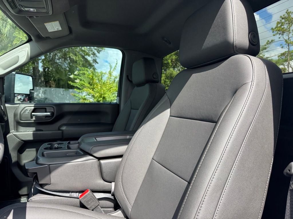 2025 Chevrolet Silverado 3500HD photo 19