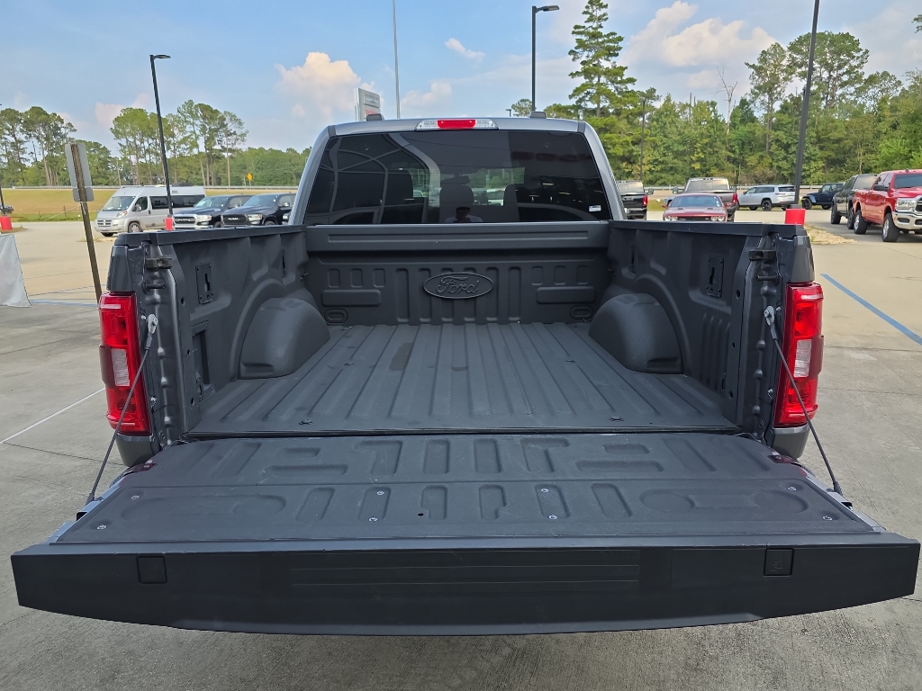 2023 Ford F-150 XLT photo 8