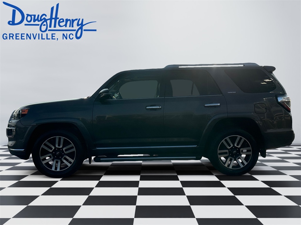 2018 Toyota 4Runner Limited photo 2