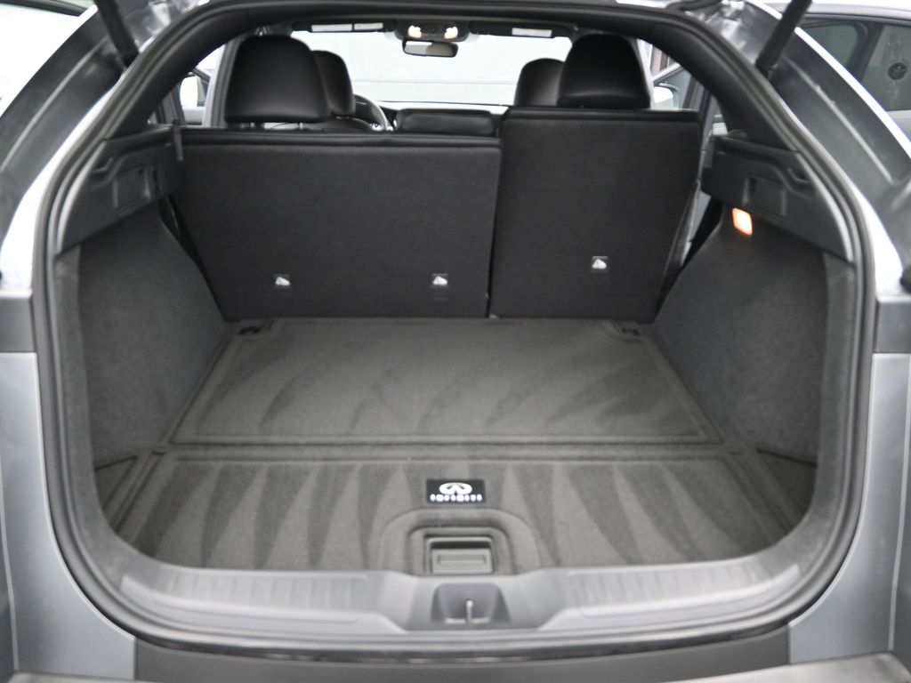 2025 Infiniti QX55 Luxe photo 18