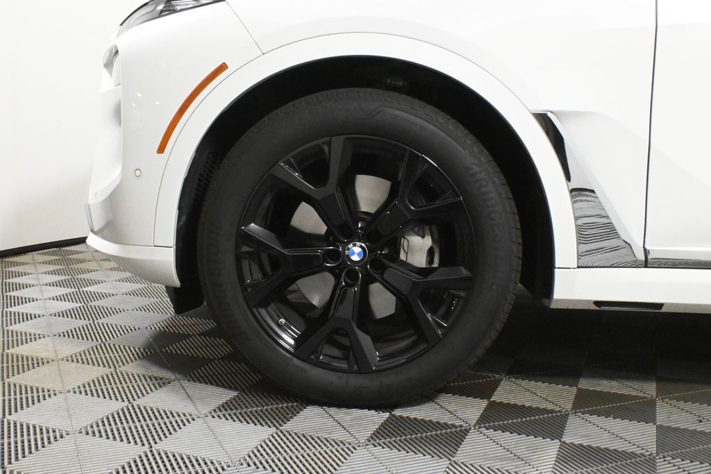 2025 Bmw X7 xDrive40i photo 8