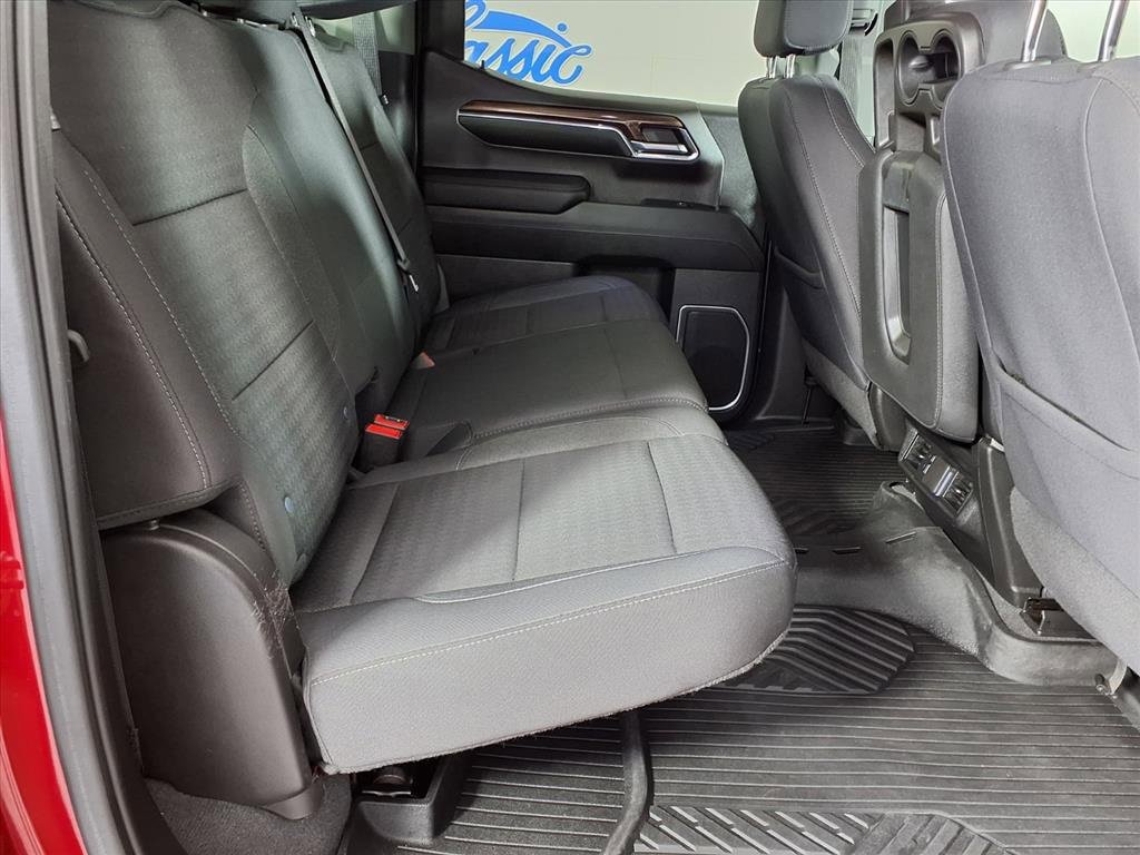 2023 Chevrolet Silverado 1500 LT photo 8