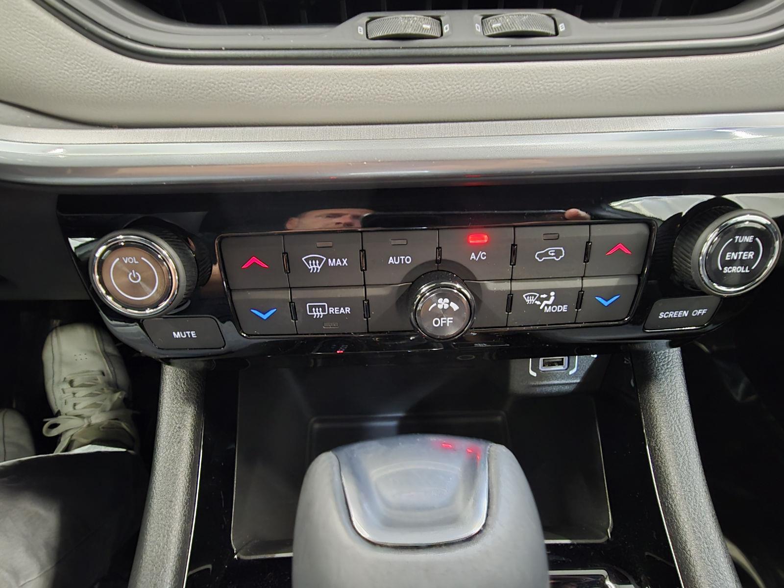 2025 Jeep Compass Limited photo 15