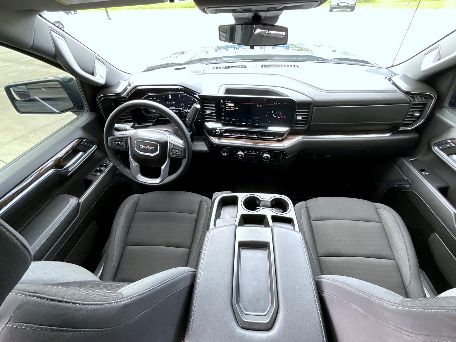 2024 Gmc Sierra 1500 Elevation photo 14