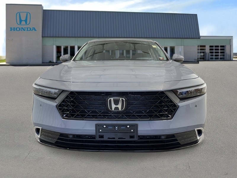 2025 Honda Accord Hybrid Touring photo 10