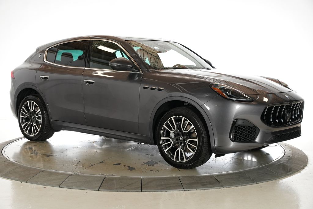 2025 Maserati Grecale photo 5