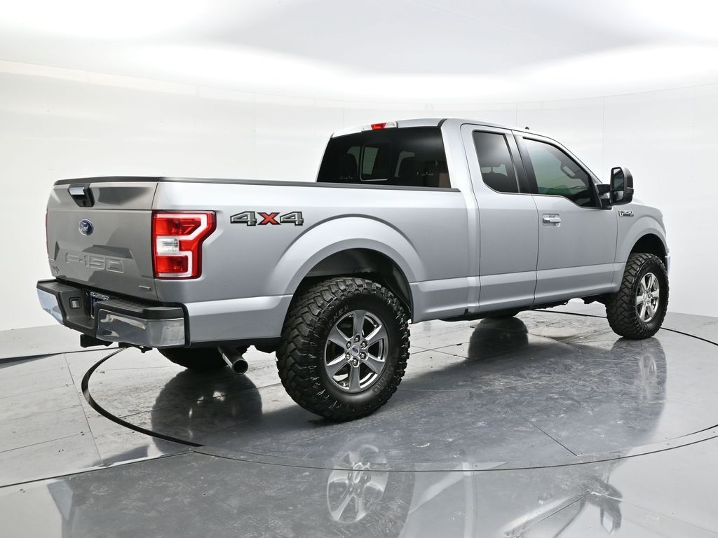 2020 Ford F-150 XLT photo 4