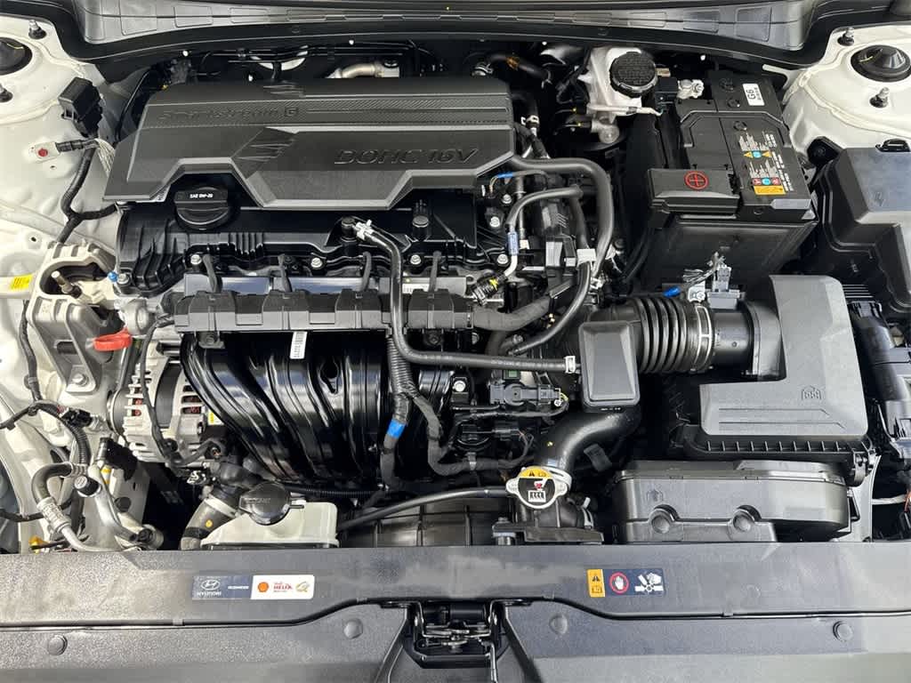 2024 Hyundai Elantra SEL photo 10