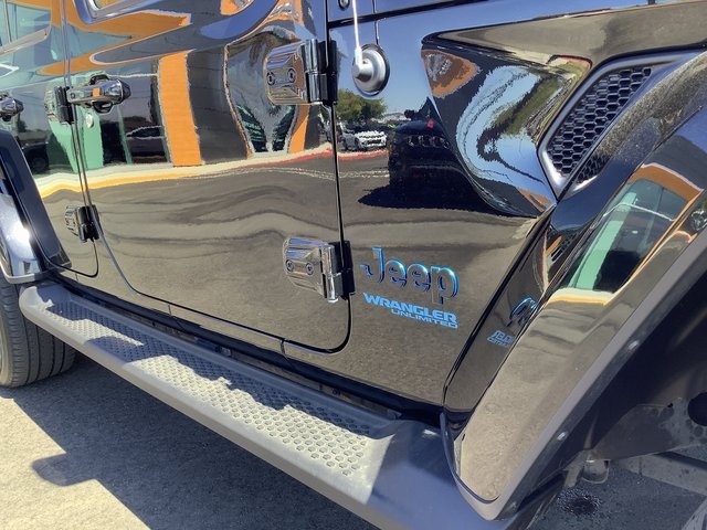2022 Jeep Wrangler Unlimited Sahara 4xe photo 43